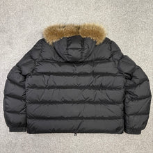 Load image into Gallery viewer, Moncler Marque Black Size 7
