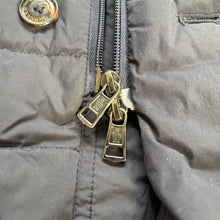 Load image into Gallery viewer, Moncler Delion Navy Size 3
