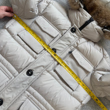 Load image into Gallery viewer, Moncler Augert Beige Size 4
