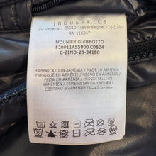 Load image into Gallery viewer, Moncler Mounier Navy Size 5

