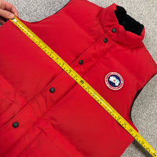 Load image into Gallery viewer, Canada Goose Freestyle Gilet Red Size Small
