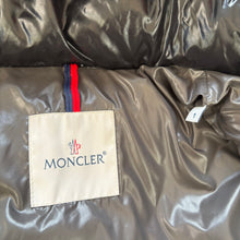 Load image into Gallery viewer, Moncler Maya Black Size 1
