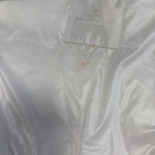 Load image into Gallery viewer, Moncler Parken Gilet Orange Size 4
