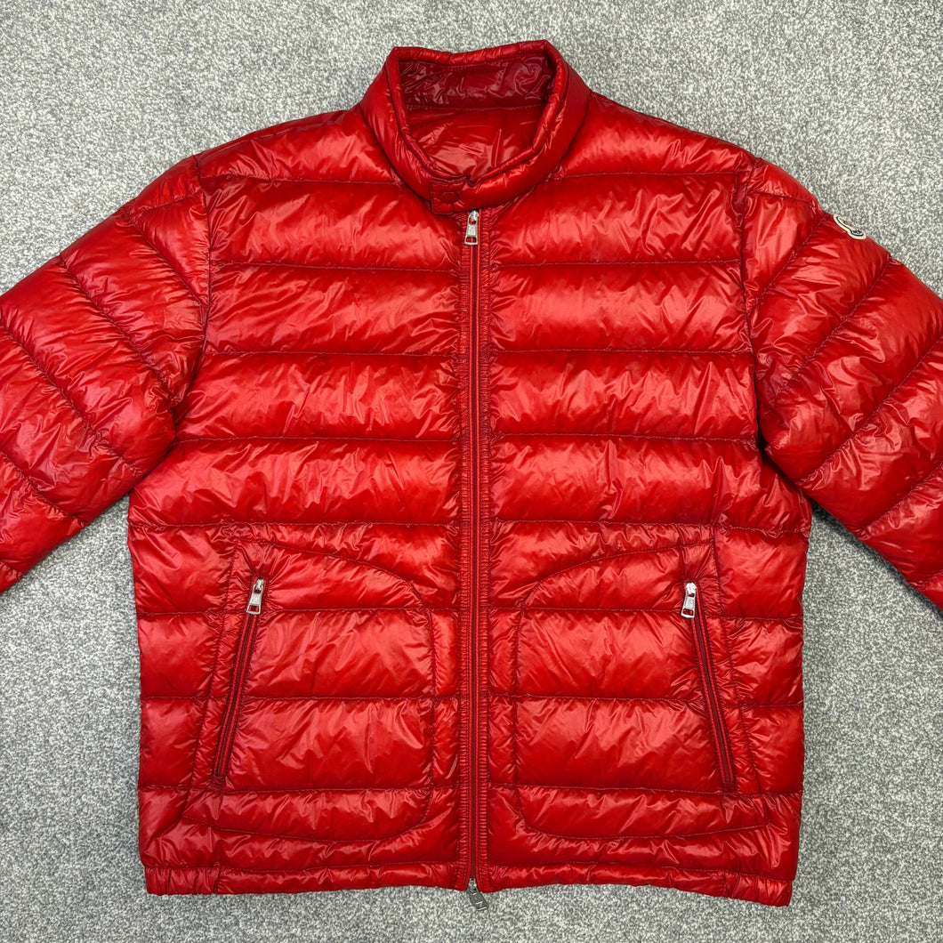 Moncler Acorus Red Size 5