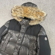 Load image into Gallery viewer, Moncler Frey Grey Size 2
