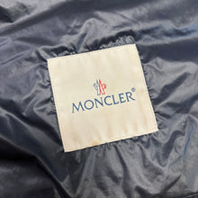 Load image into Gallery viewer, Moncler Gui Gilet Navy Size 2
