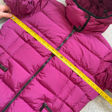 Load image into Gallery viewer, Women’s Moncler Betula Purple Size 4
