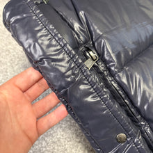 Load image into Gallery viewer, Moncler Balmat Gilet Green &amp; Navy Size 3
