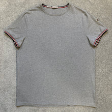 Load image into Gallery viewer, Moncler T-Shirt Grey Size XXL
