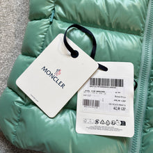 Load image into Gallery viewer, Women’s Moncler Ghany Green Size 1
