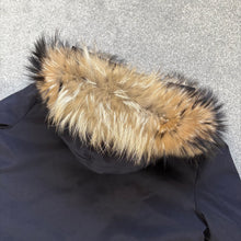 Load image into Gallery viewer, Women’s Moncler Dimitra Navy Size 1
