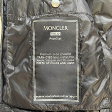 Load image into Gallery viewer, Moncler Nasta Gilet Black Size 1
