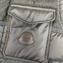 Load image into Gallery viewer, Moncler Athos Gilet Dark Green Size 3

