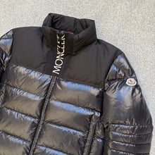 Load image into Gallery viewer, Moncler Bruel Black Size 3
