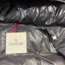 Load image into Gallery viewer, Moncler Maya Black Size 6
