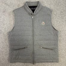 Load image into Gallery viewer, Moncler Gerard Gilet Grey Size 5
