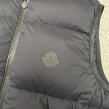 Load image into Gallery viewer, Moncler Luberon Gilet Black Size 1
