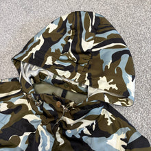 Load image into Gallery viewer, Women’s Moncler Corail Camo Windbreaker Size 1
