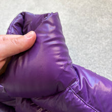 Load image into Gallery viewer, Moncler Tibb Gilet Purple Size 2
