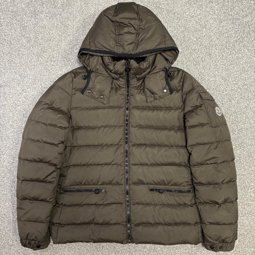 Women’s Moncler Bea Khaki Size 4