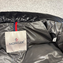 Load image into Gallery viewer, Moncler Tib Gilet Black Size 3
