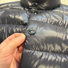 Load image into Gallery viewer, Moncler Tib Gilet Navy Size 3
