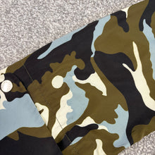 Load image into Gallery viewer, Women’s Moncler Corail Camo Windbreaker Size 1
