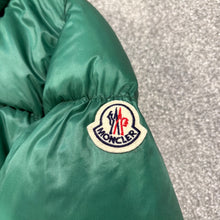 Load image into Gallery viewer, Women’s Moncler Seritte Green Size 1
