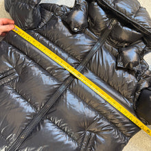 Load image into Gallery viewer, Moncler Maya Black Size 3
