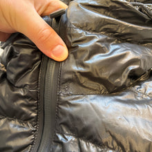 Load image into Gallery viewer, Moncler Grenoble Tricot Black Size Large
