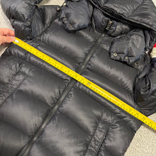 Load image into Gallery viewer, Moncler Willm Black Size 0
