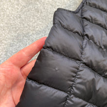 Load image into Gallery viewer, Women’s Moncler Liane Gilet Black Size 0
