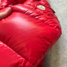 Load image into Gallery viewer, Moncler Maya Red Size 4
