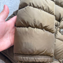 Load image into Gallery viewer, Moncler Cluny Khaki Size 2
