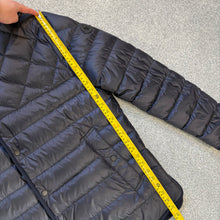 Load image into Gallery viewer, Moncler Bane Reversible Down Jacket Navy Size 3
