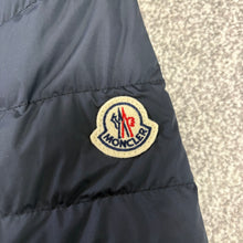 Load image into Gallery viewer, Moncler Vallot Navy Size 7
