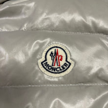 Load image into Gallery viewer, Women’s Moncler Ghany Gilet Grey Size 0
