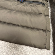 Load image into Gallery viewer, Women’s Moncler Bea Khaki Size 4
