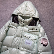 Load image into Gallery viewer, Moncler Genius x Fragment Anthemy Mint Size 2

