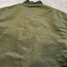 Load image into Gallery viewer, Moncler Graf Reversible Khaki &amp; Navy Camo Size 3
