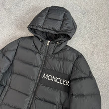 Load image into Gallery viewer, Moncler Aiton Black Size 5
