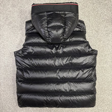 Load image into Gallery viewer, Moncler Luiro Gilet Black Size 5
