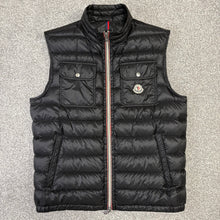 Load image into Gallery viewer, Moncler Achille Gilet Black Size 3
