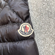 Load image into Gallery viewer, Moncler Daniel Black Size 1
