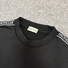Load image into Gallery viewer, Moncler Sweatshirt Black Size Small

