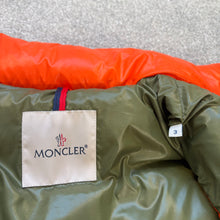 Load image into Gallery viewer, Moncler Tib Gilet Orange Size 3
