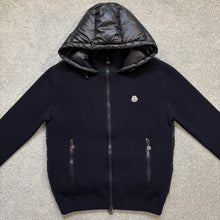 Load image into Gallery viewer, Moncler Tricot Navy Size XL
