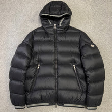 Load image into Gallery viewer, Moncler Jeanbart Black Size 6
