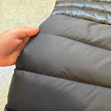 Load image into Gallery viewer, Moncler Dupres Gilet Black Size 3
