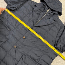 Load image into Gallery viewer, Moncler Vallot Navy Size 7
